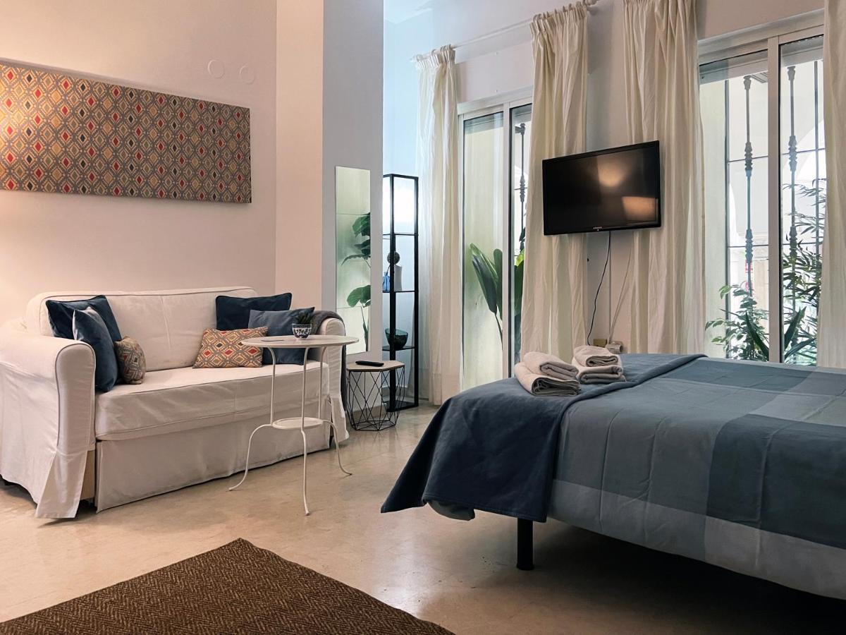 Estudio Suite San Vicente - Aloha Sevilla Bagian luar foto