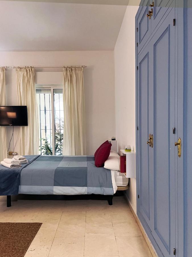 Estudio Suite San Vicente - Aloha Sevilla Bagian luar foto