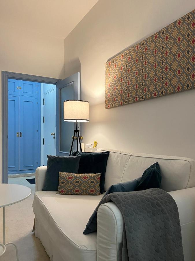 Estudio Suite San Vicente - Aloha Sevilla Bagian luar foto