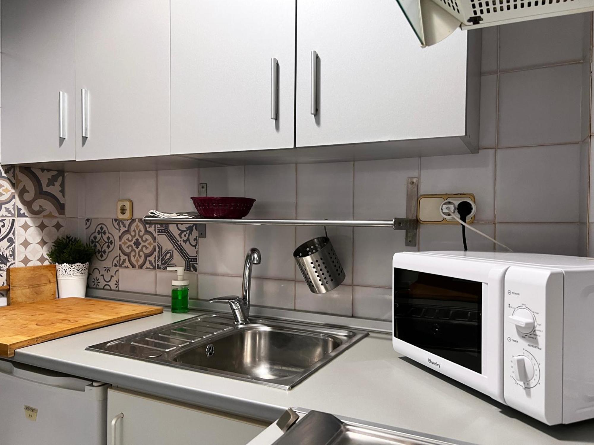Estudio Suite San Vicente - Aloha Sevilla Bagian luar foto
